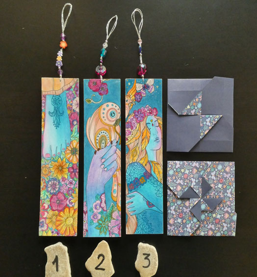 Au féminin Pochettes assorties